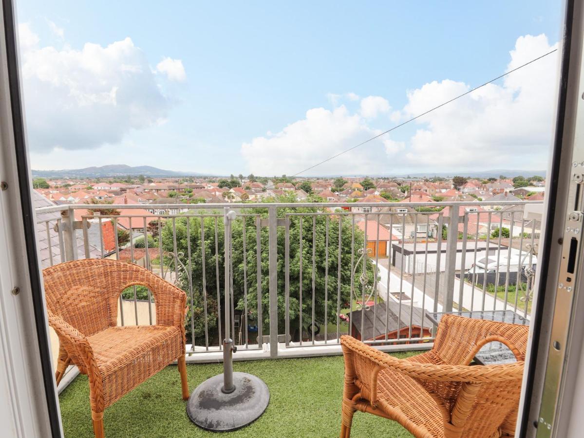 Ty Uchaf Apartment Rhyl Ngoại thất bức ảnh